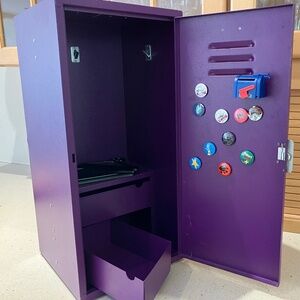 American Girl of Today (PC) Doll Vintage Purple Locker